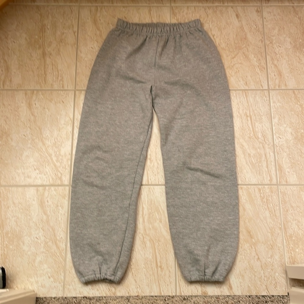 Gildan Grey Sweatpants